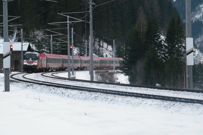 Een van mijn absolute favoriete loks de 1116.246 Bundesheer mit IC.